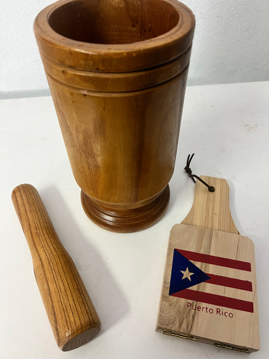 Pilones de Madera y Tostonera hechos en Puerto Rico de 24 onz